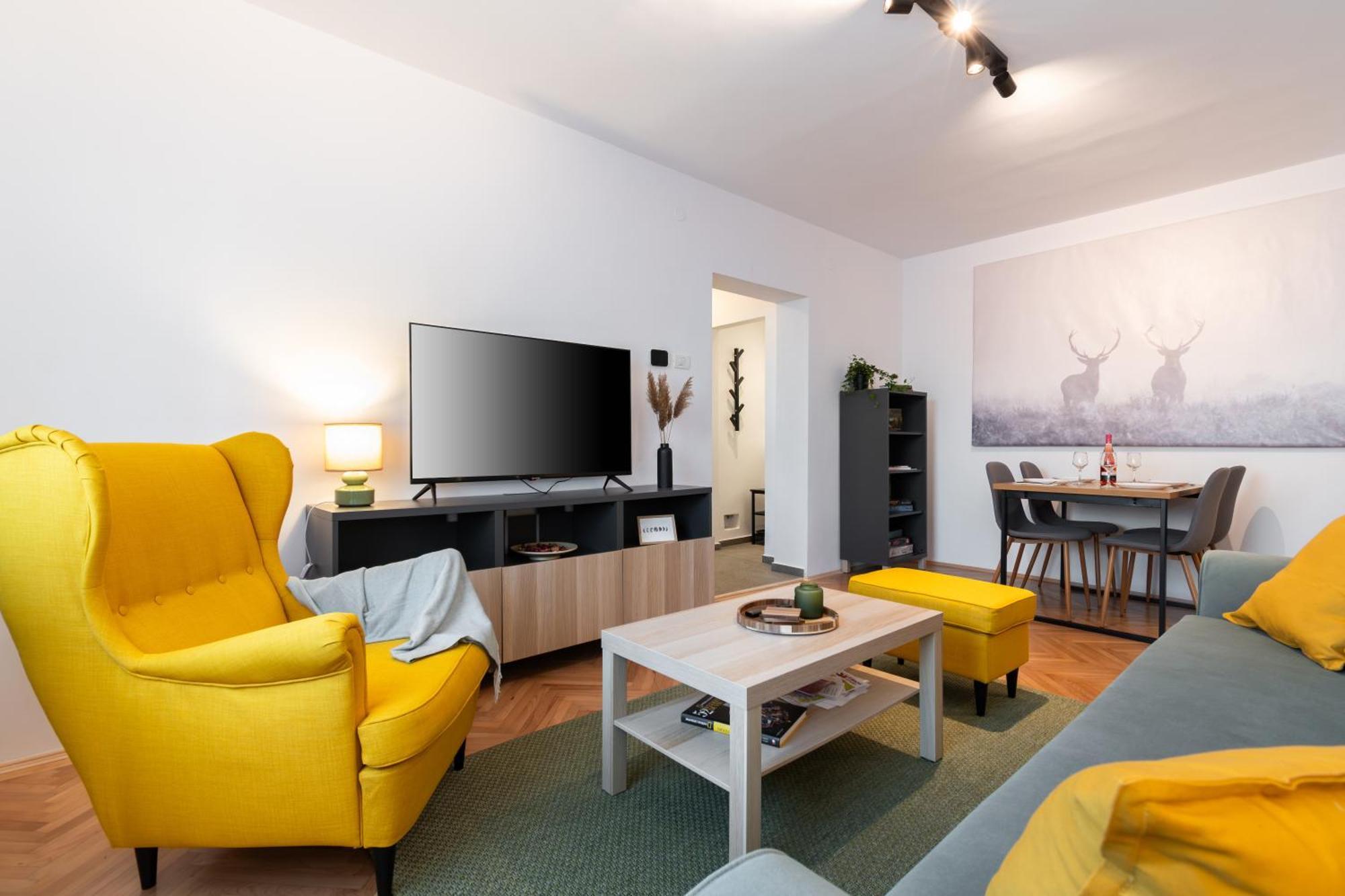 סינאיה The Cozy Deer Apartment מראה חיצוני תמונה